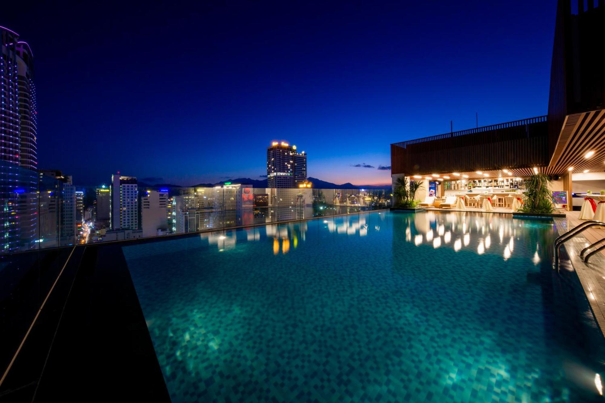 Gonsala Hotel Нячанг Экстерьер фото