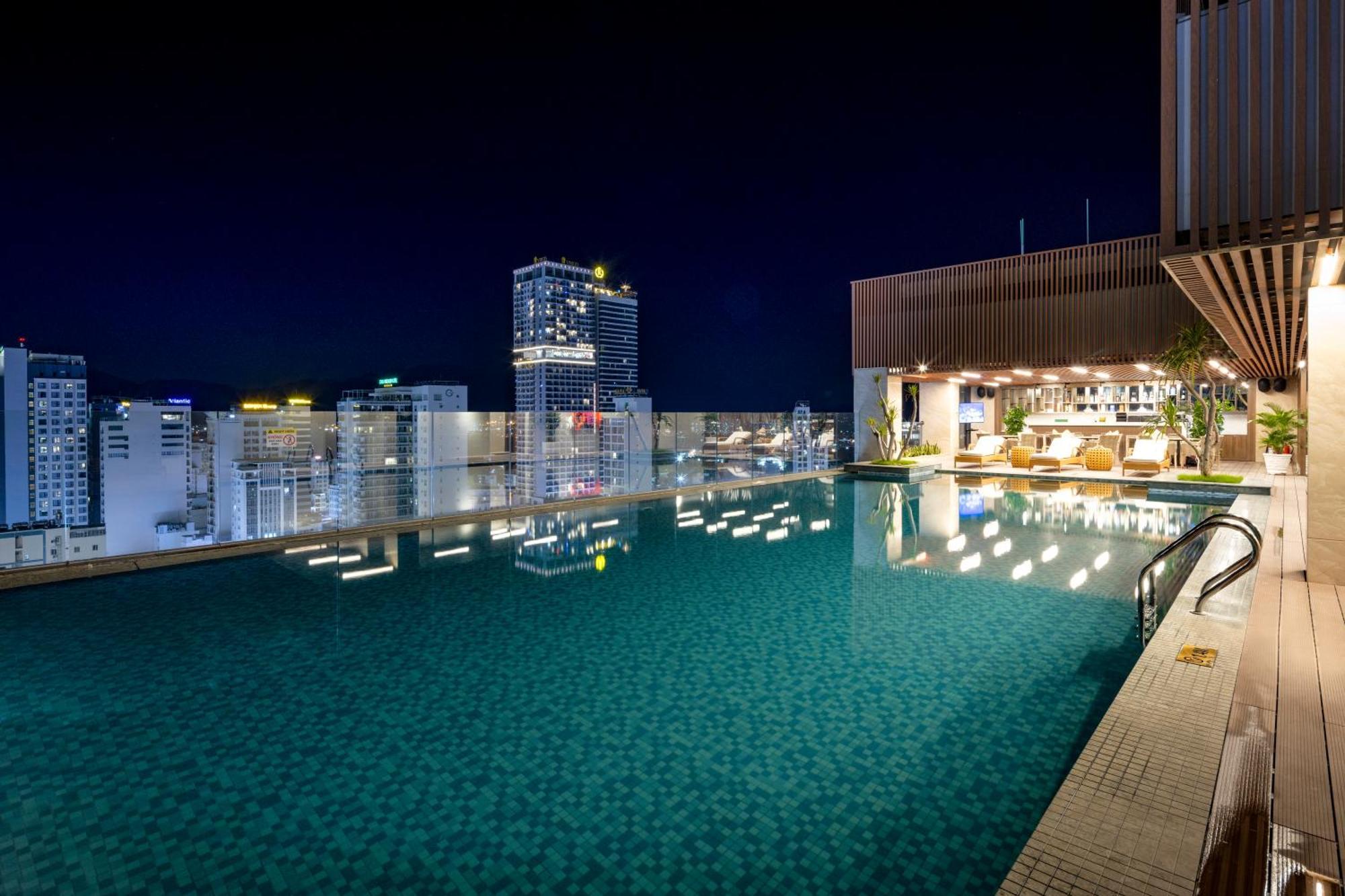 Gonsala Hotel Нячанг Экстерьер фото